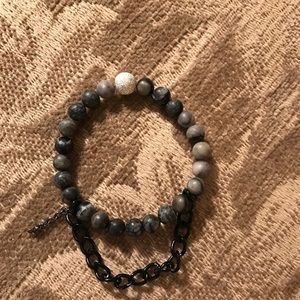 Stretch bracelet similar to the lace project